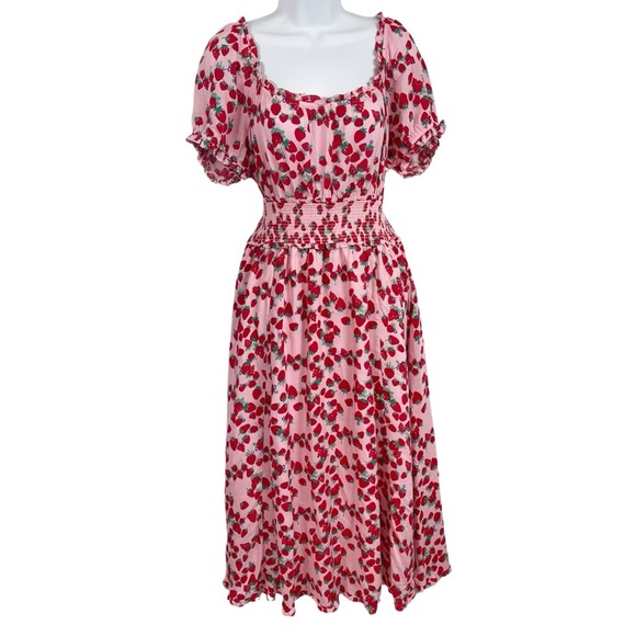 Dresses & Skirts - Puff Sleeve Strawberry Print Dress L Pink